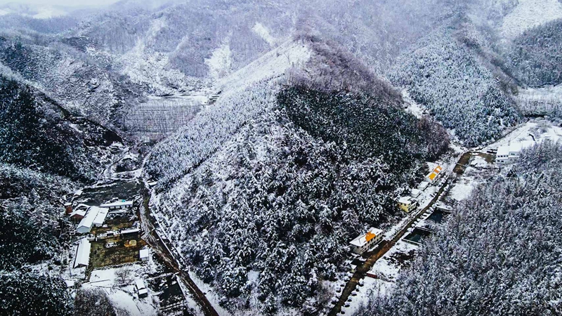 【“飛閱”中國】冬日里邂逅水墨意境