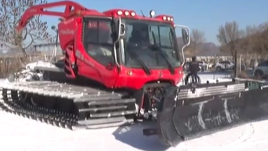 遼寧：“雪地老黃牛” 技術精湛人人夸