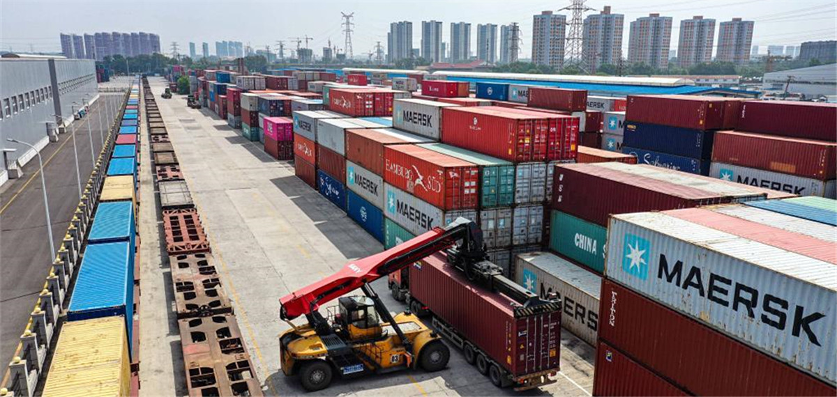 沈陽東站今年開行中歐班列達百列