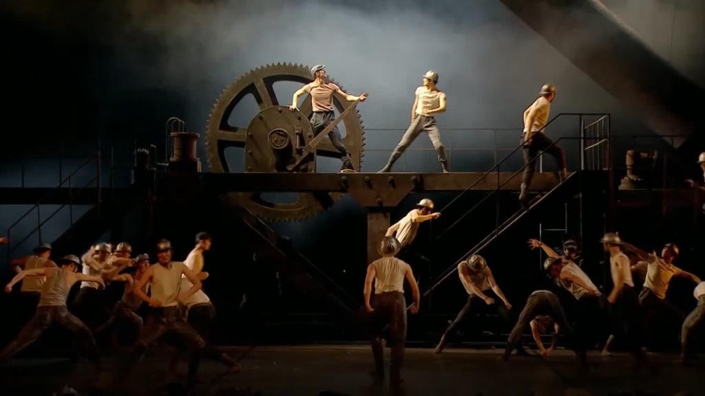 新華視點｜足尖立起紅色經典